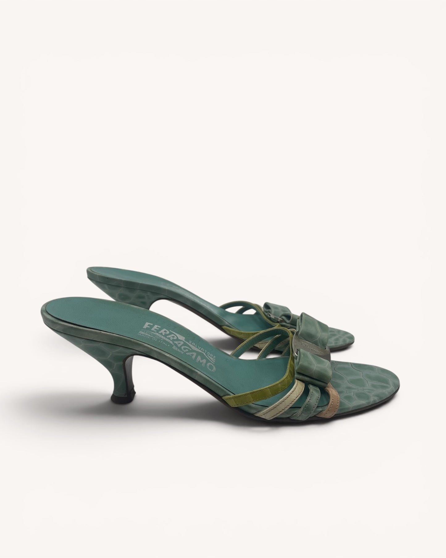 Rare Vintage Ferragamo Turquoise Croc Embossed Leather Mules (37.5)